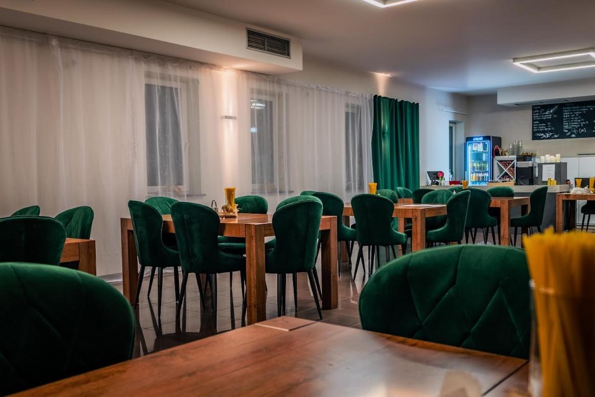 Hotel Swit Cracovie Extérieur photo