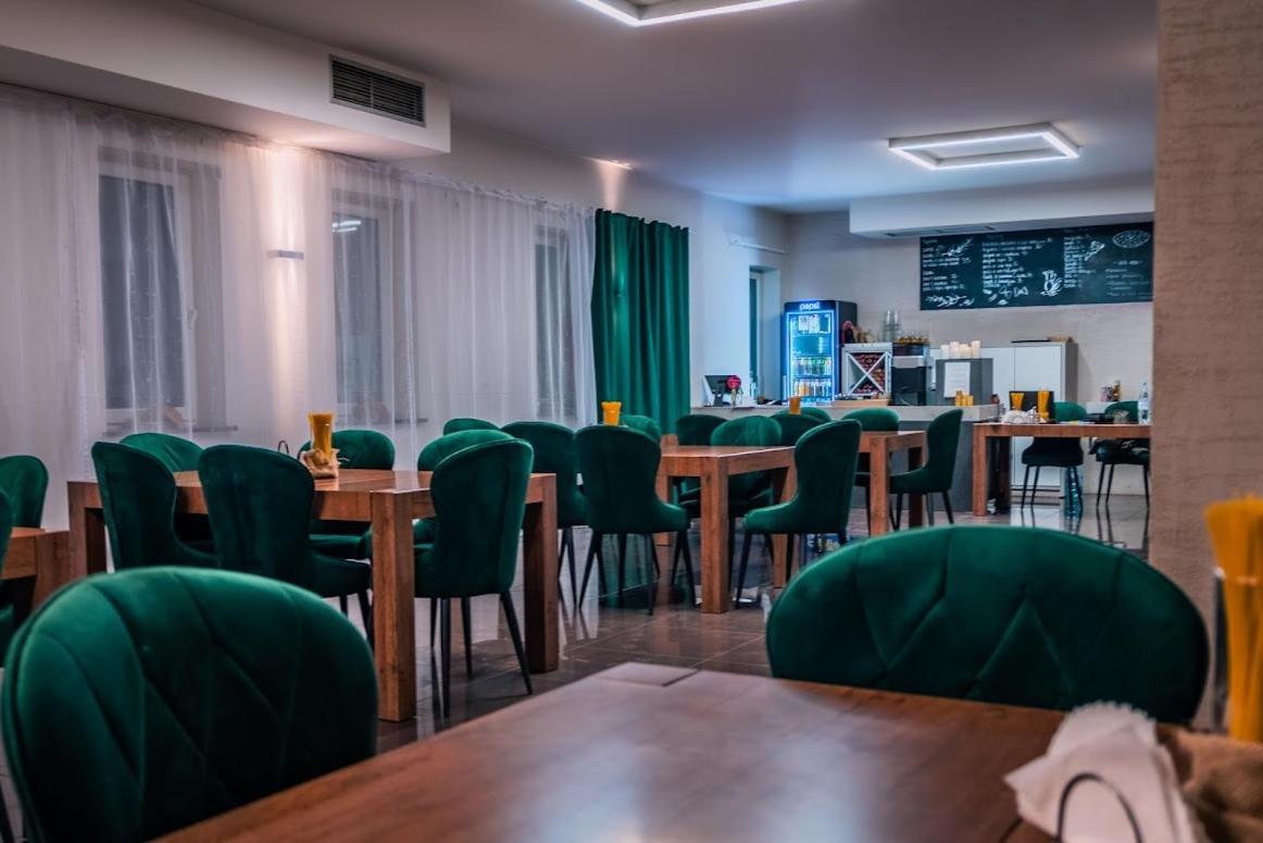Hotel Swit Cracovie Extérieur photo